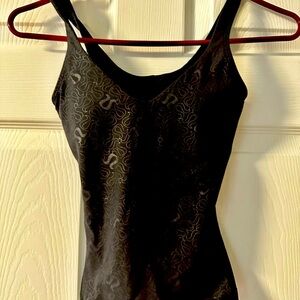 Black lululemon workout